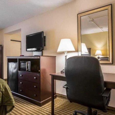 Quality Inn & Suites Greenville - Haywood Mall Exteriér fotografie