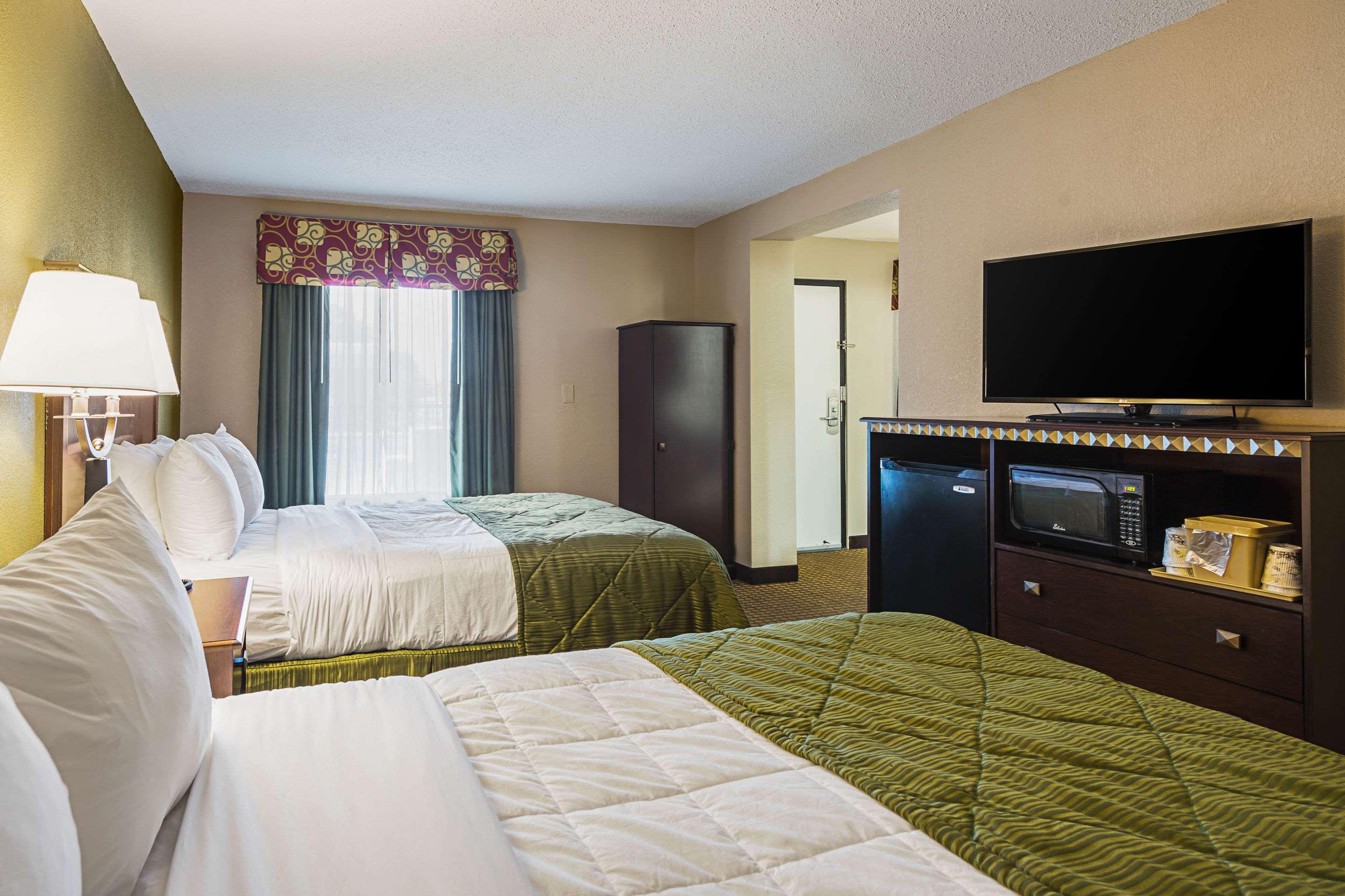 Quality Inn & Suites Greenville - Haywood Mall Exteriér fotografie