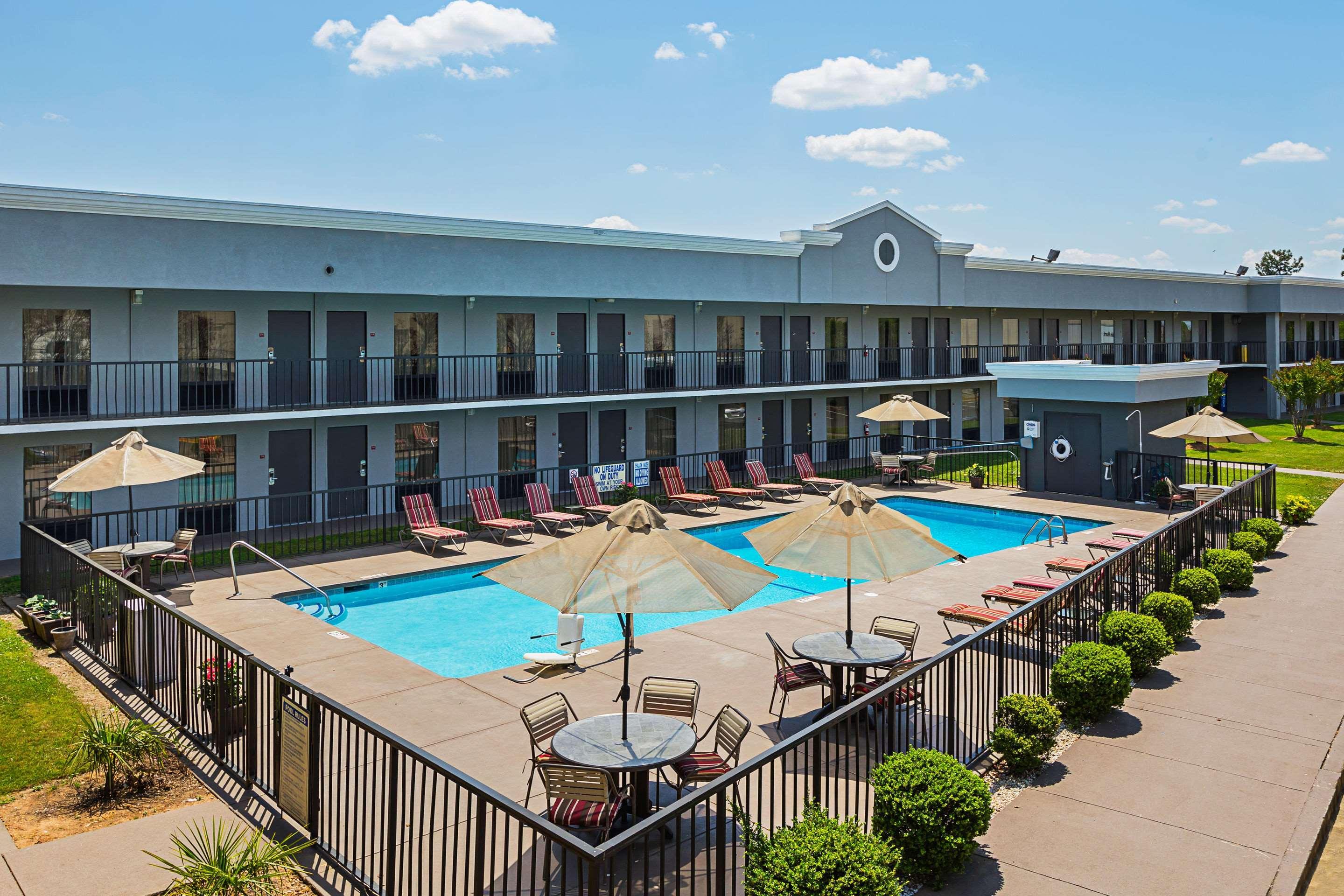 Quality Inn & Suites Greenville - Haywood Mall Exteriér fotografie