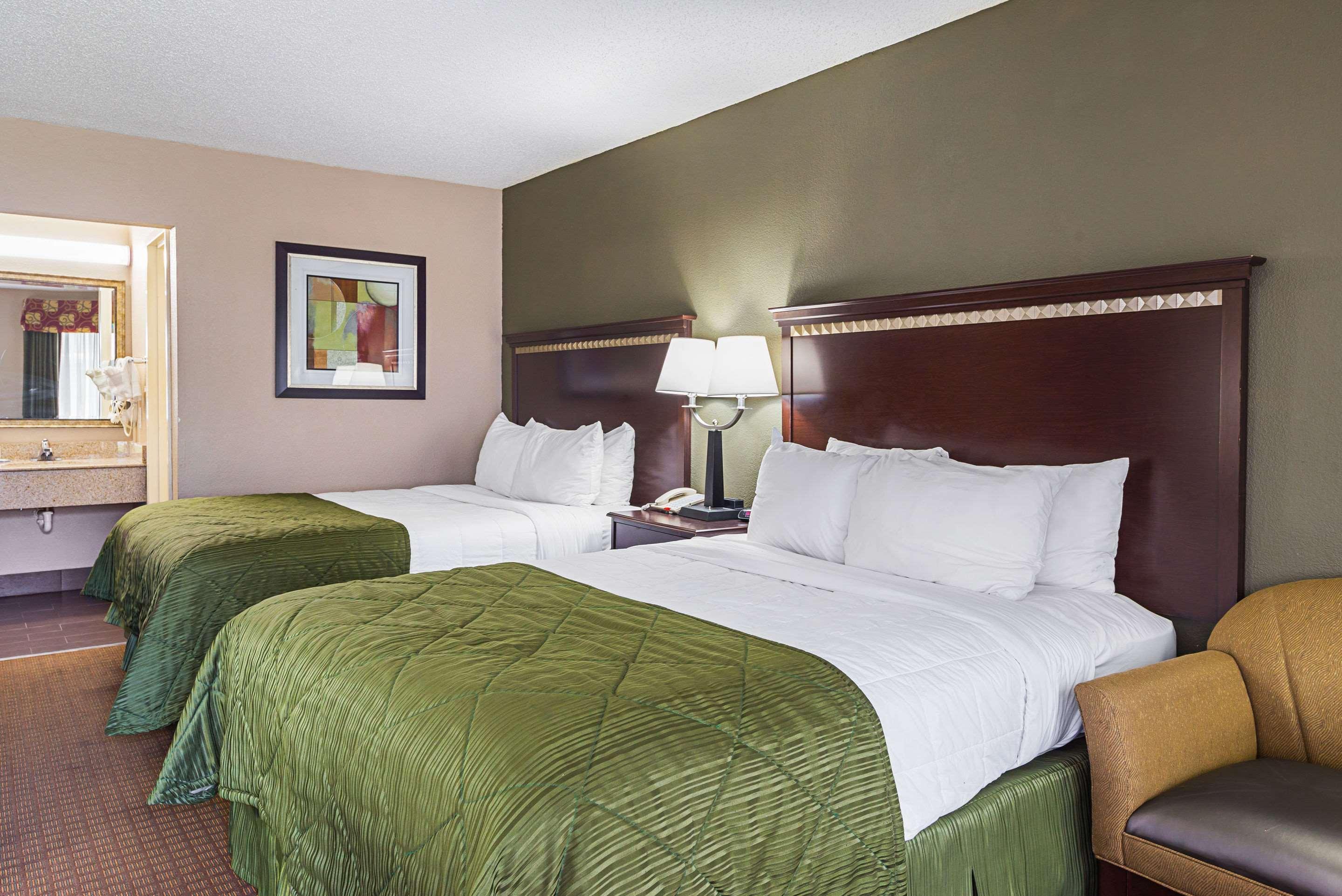 Quality Inn & Suites Greenville - Haywood Mall Exteriér fotografie