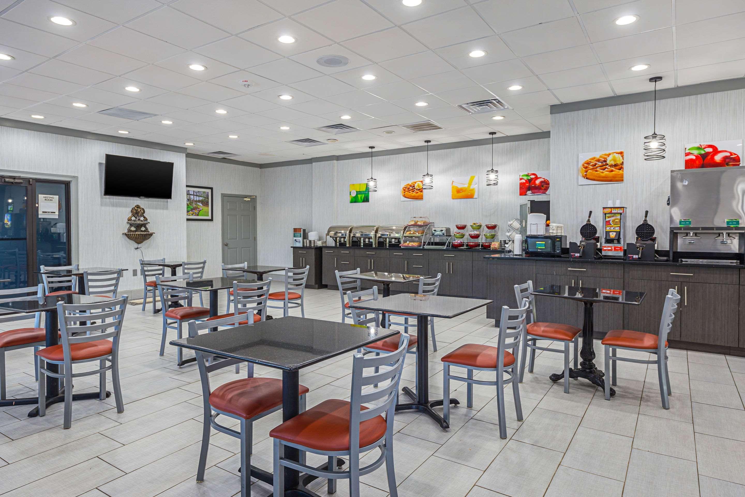 Quality Inn & Suites Greenville - Haywood Mall Exteriér fotografie