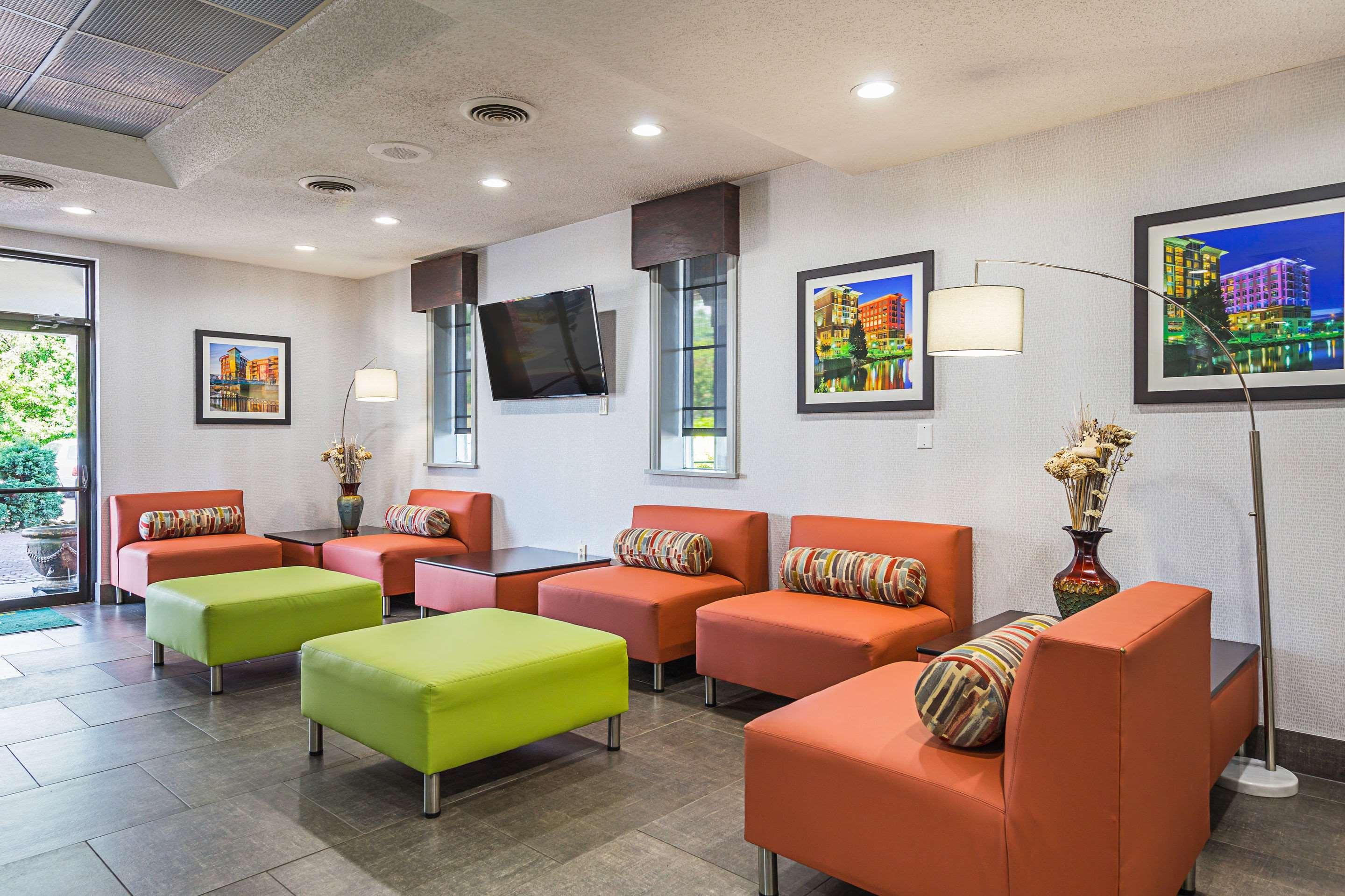 Quality Inn & Suites Greenville - Haywood Mall Exteriér fotografie
