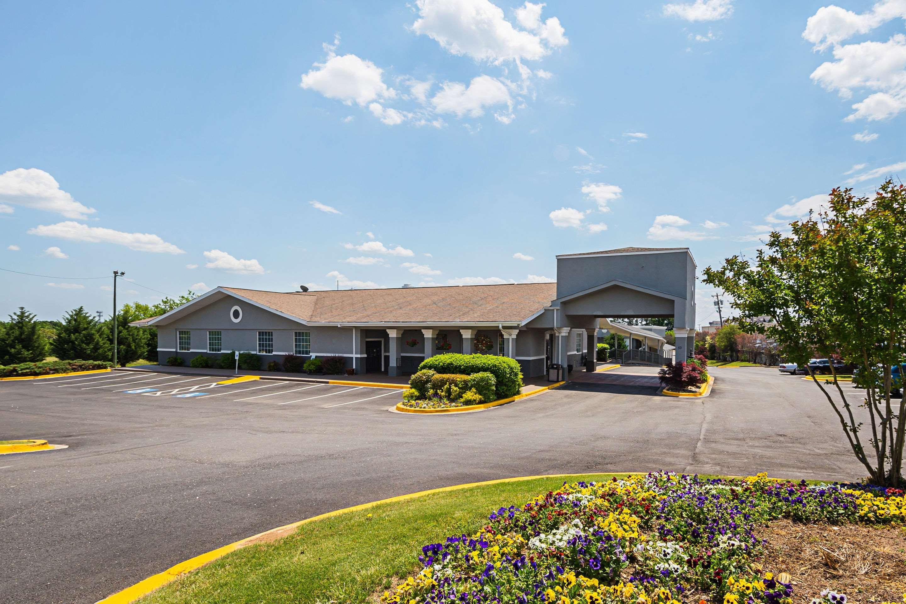 Quality Inn & Suites Greenville - Haywood Mall Exteriér fotografie