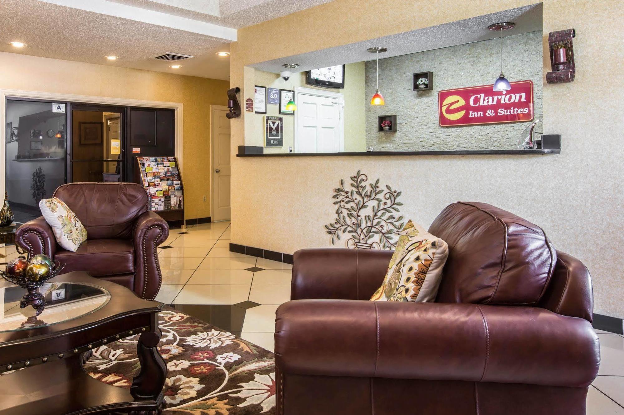 Quality Inn & Suites Greenville - Haywood Mall Exteriér fotografie